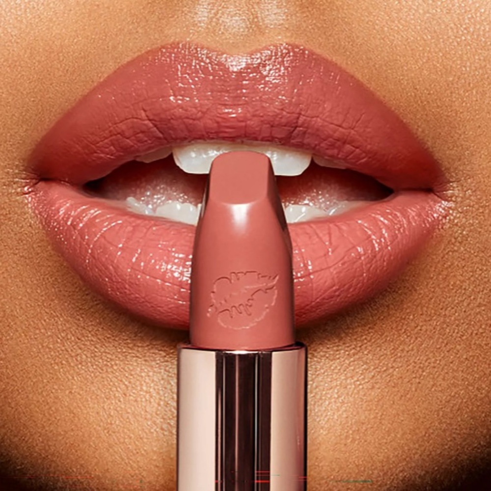 CHARLOTTE TILBURY Hot Lips Lipstick 2-In Love With Olivia